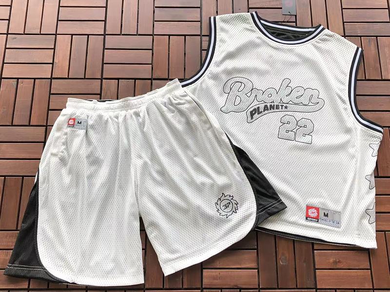 Top Pants Broken Planet Vest Shorts 11