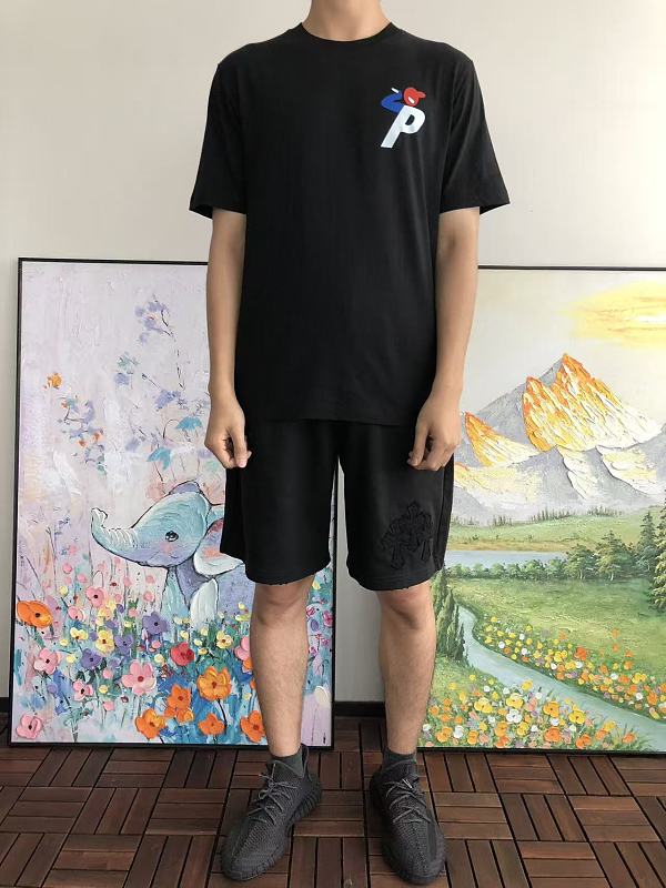 P La E T-shirt · 3