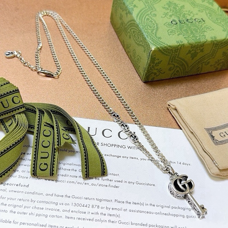 G C I Jewelry · 3