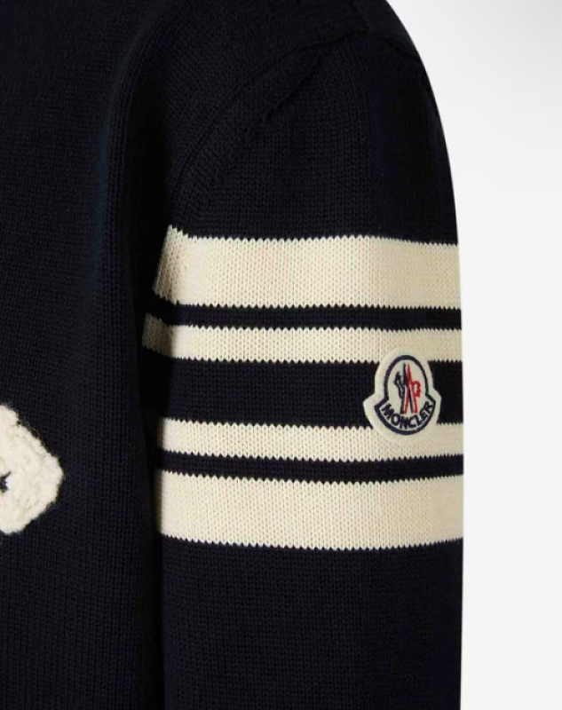 M R Sweater · 2