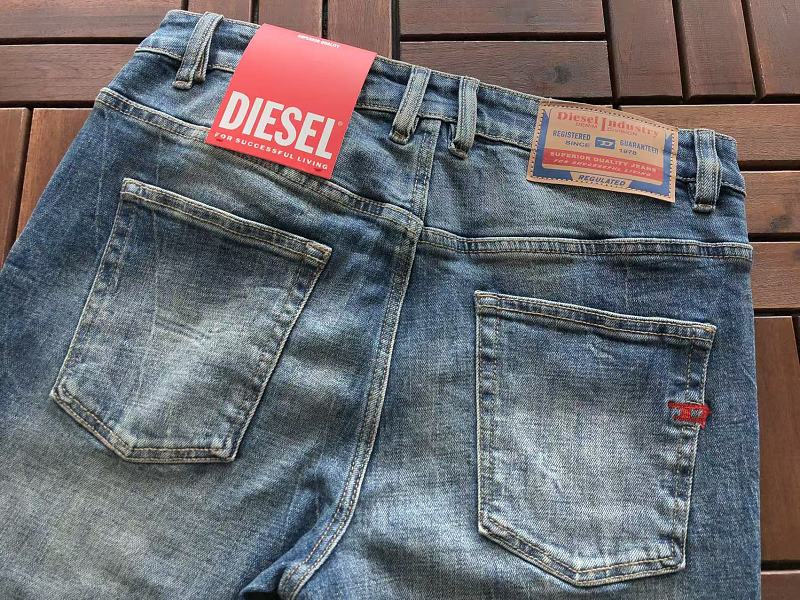 D E E Jeans · 6
