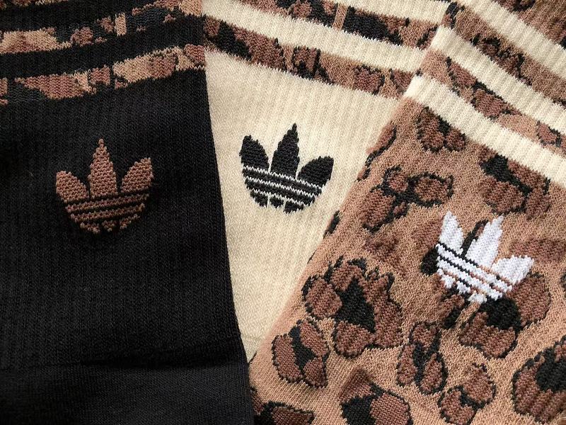 Di As Socks 7