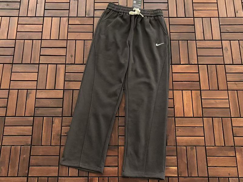 Nike Trousers 9