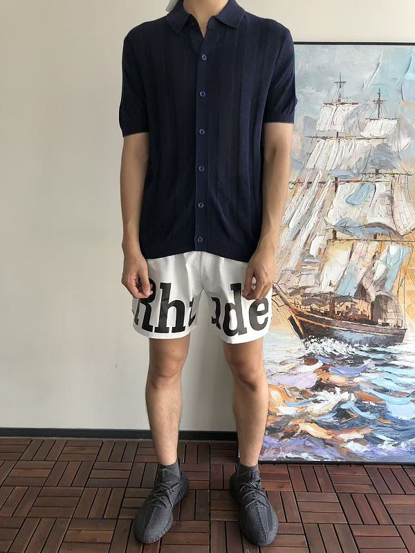 Br N L O C Ci L I T-shirt Shirt Sweater · 4
