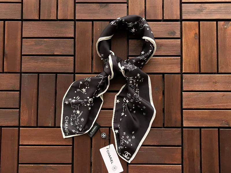 C A E Scarf · 3
