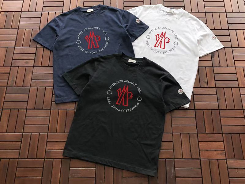 M R T-shirt · 6