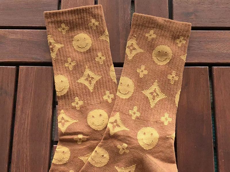 L Socks 8