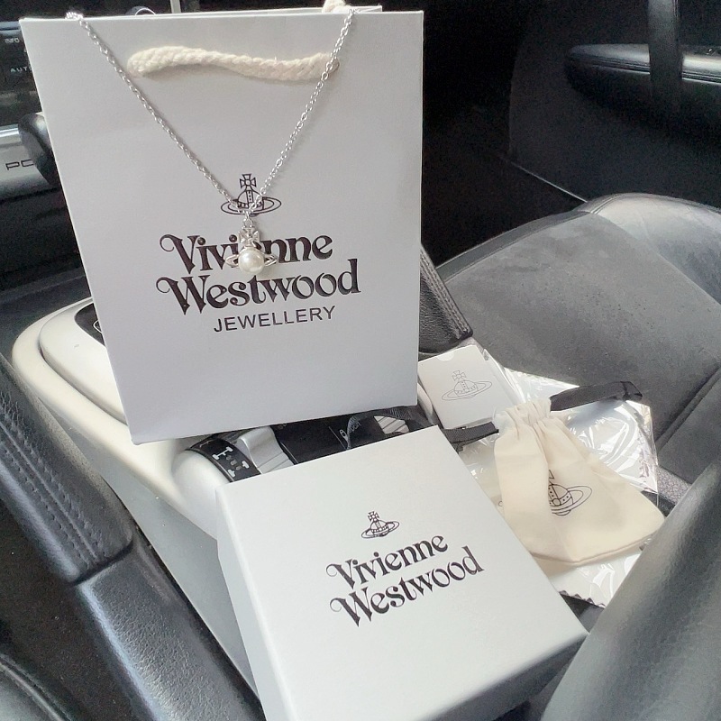 Vivienne Westwood Jewelry 4
