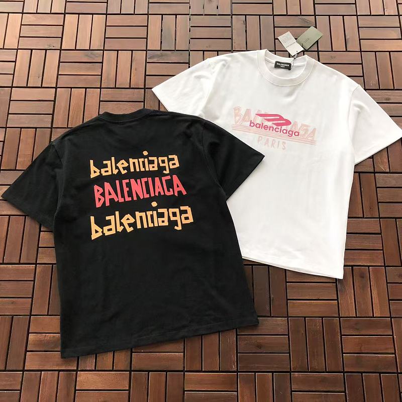 B L Ia A T-shirt · 5