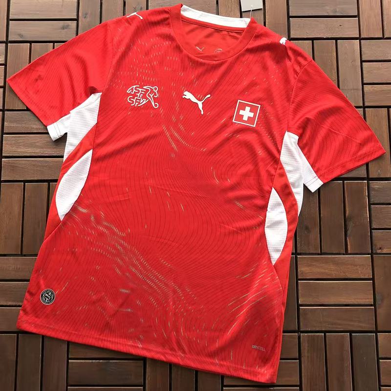 Football T-shirt · 4