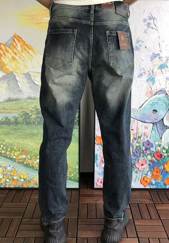 L O P A A Jeans · 4