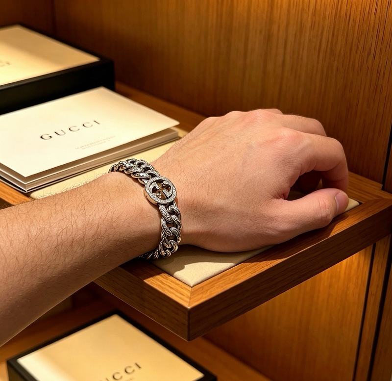 G C I Jewelry · 3