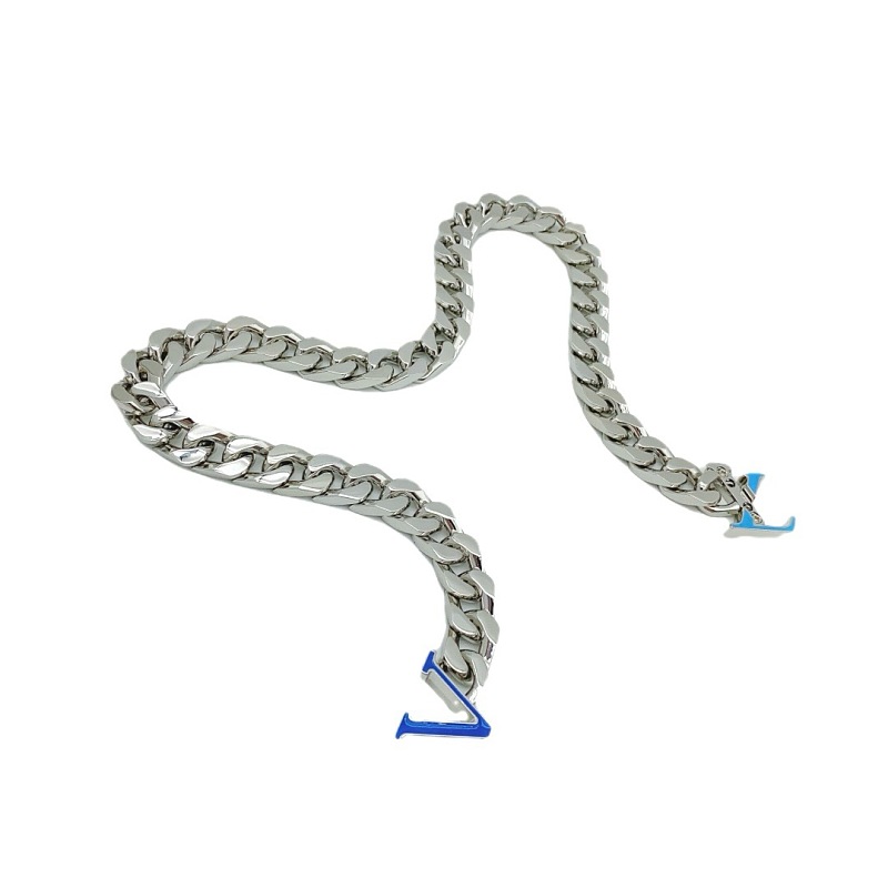 L Jewelry 2