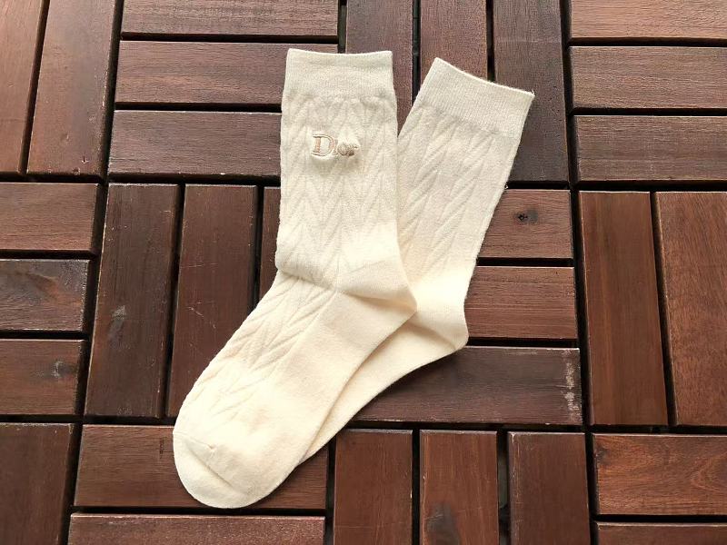 D O Socks · 5