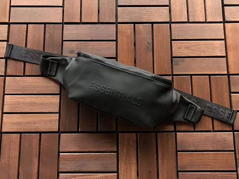 Essentials Bag 5