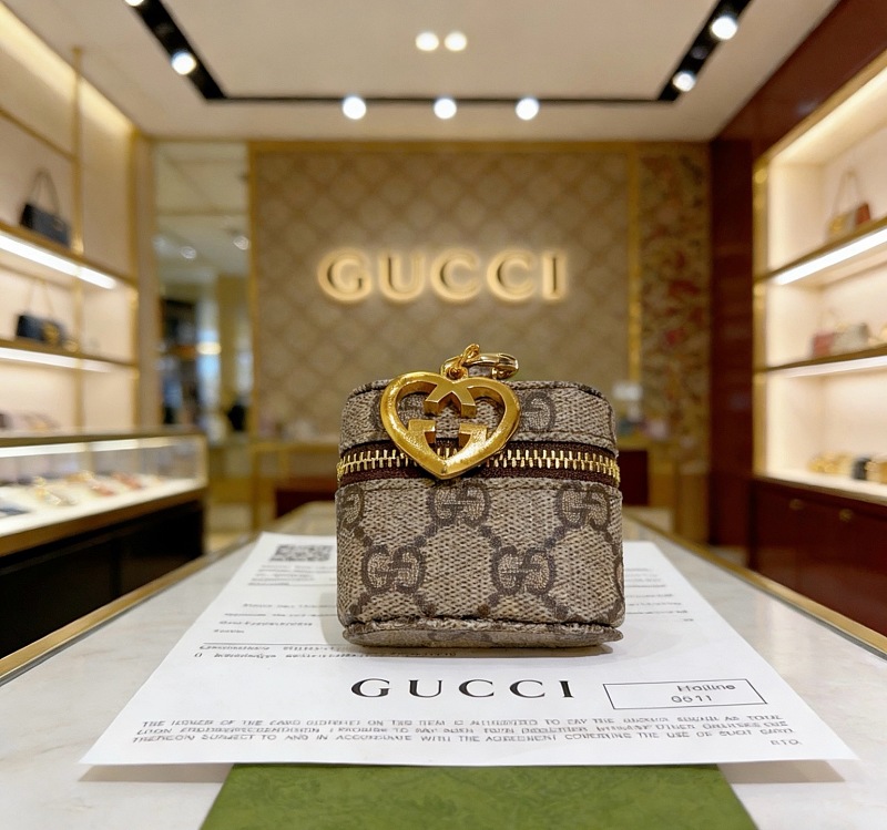 G C I Jewelry · 6