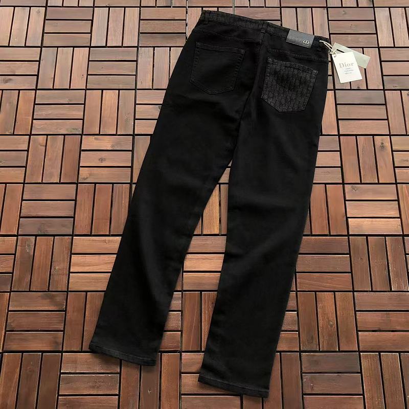 D O Jeans · 3