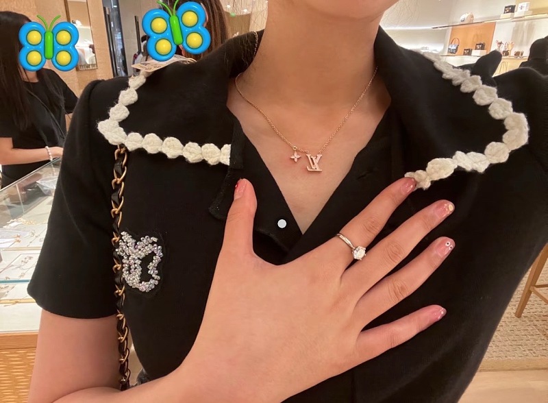 L Jewelry 11