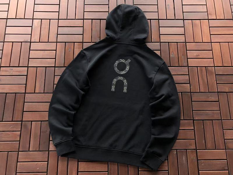 On Ru I G Hoodie 9