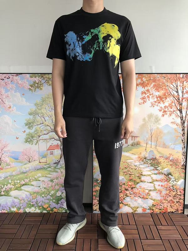 Valentino T-shirt 3