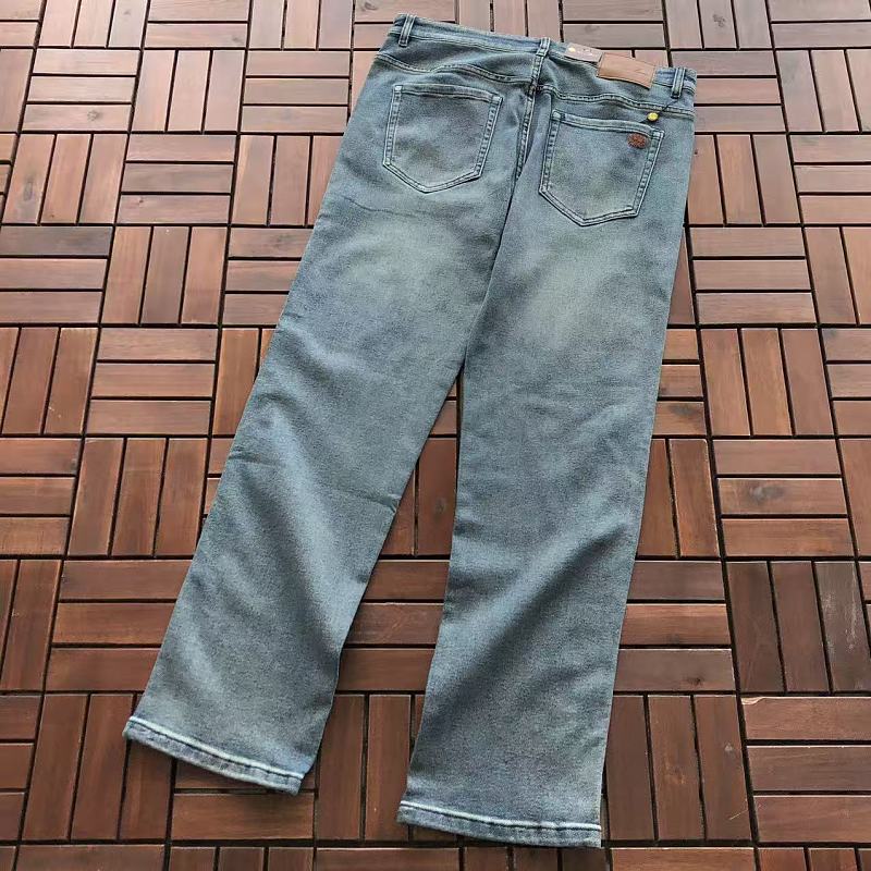 L O P A A Jeans · 5