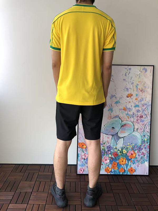 Football T-shirt · 6