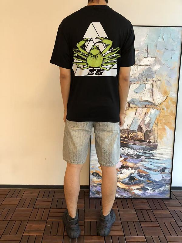 P La E T-shirt · 4