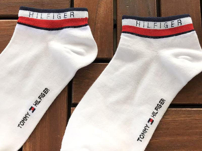 T H R Socks 6