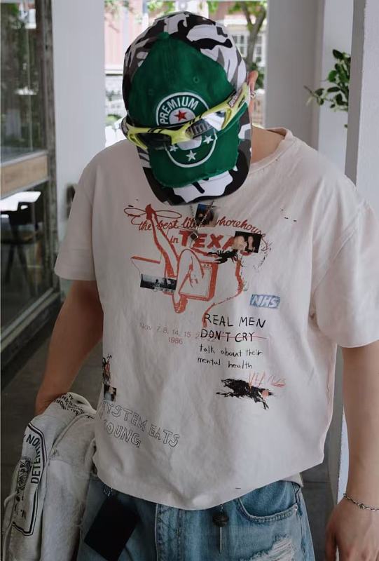 Fashion T-shirt 2