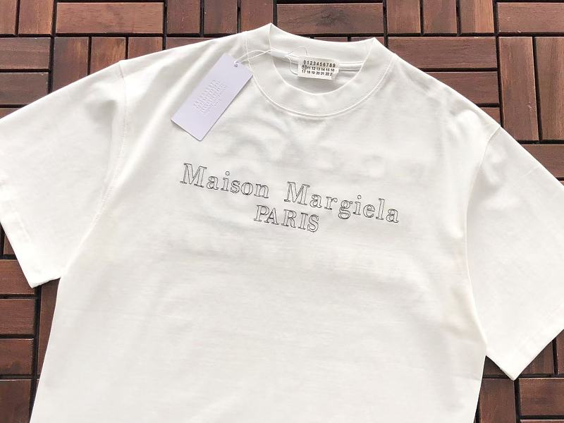 M Is N M R Ie A T-shirt 10