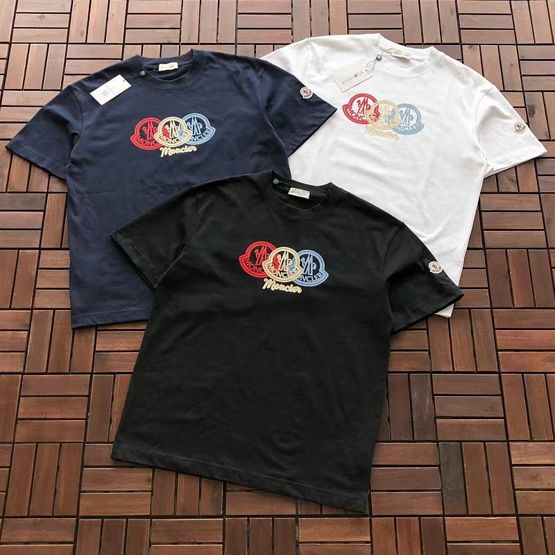 M R T-shirt · 5