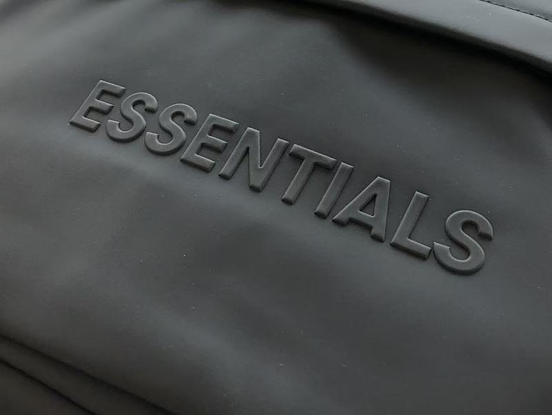 Essentials Bag 4