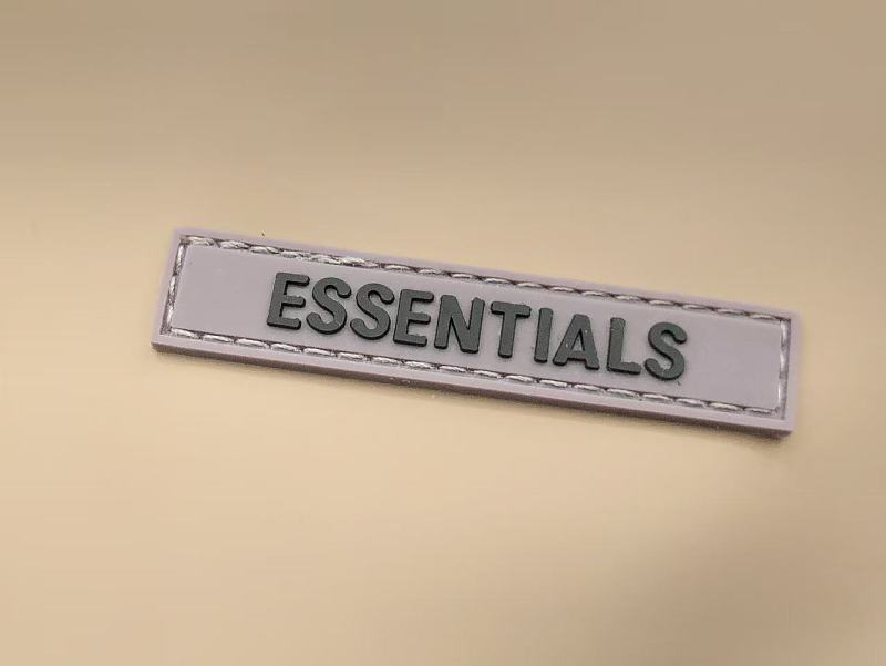 Essentials Bag 7