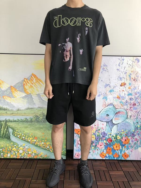 K T T-shirt · 3