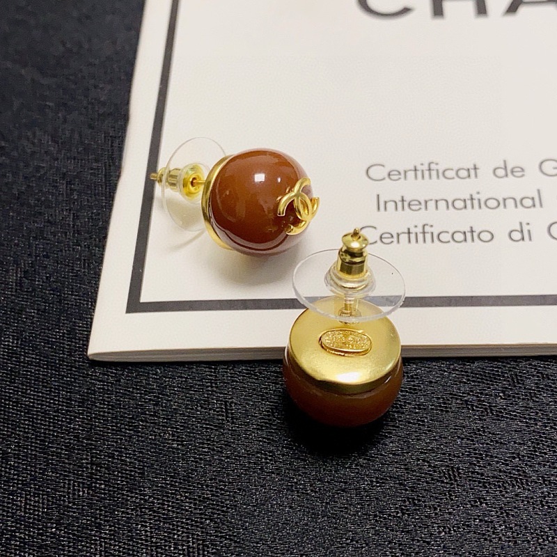 C A E Jewelry · 4