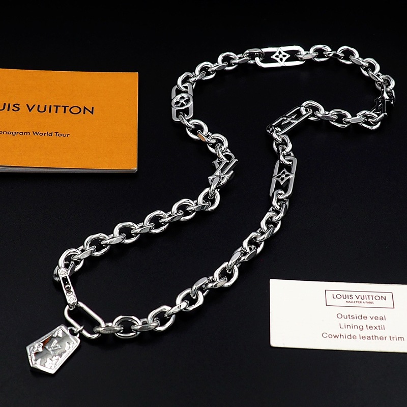 L Jewelry · 6