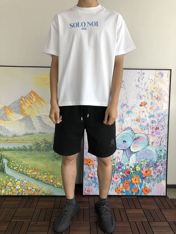 K T T-shirt · 5