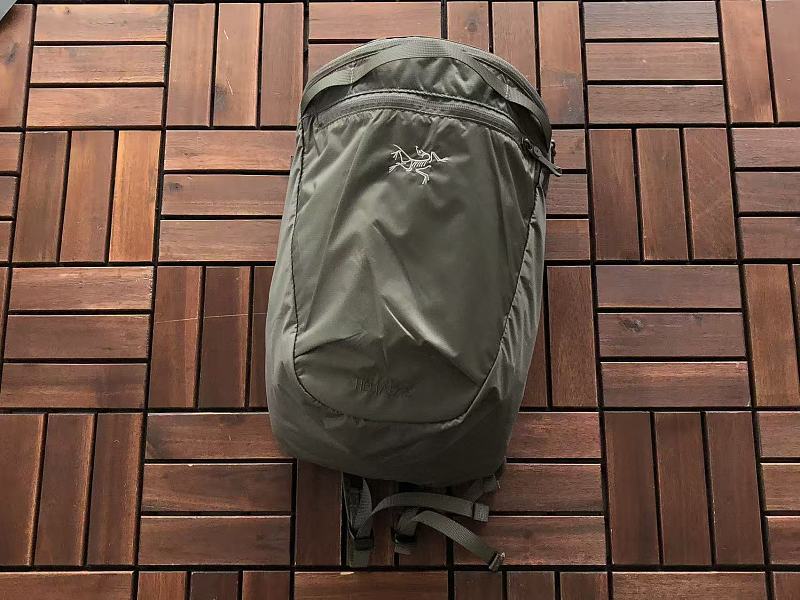 A T Yx Bag · 4