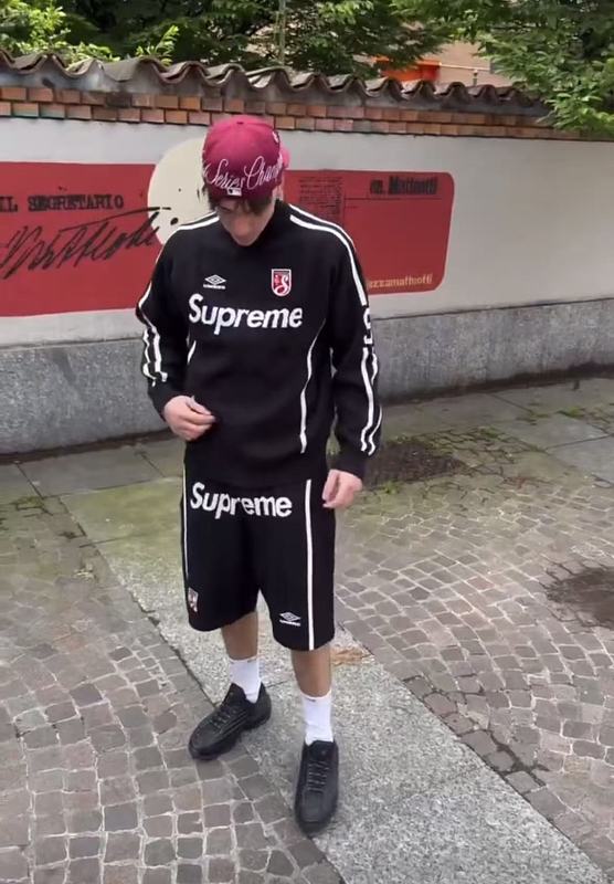S P E E & Umbro Sweater · 2