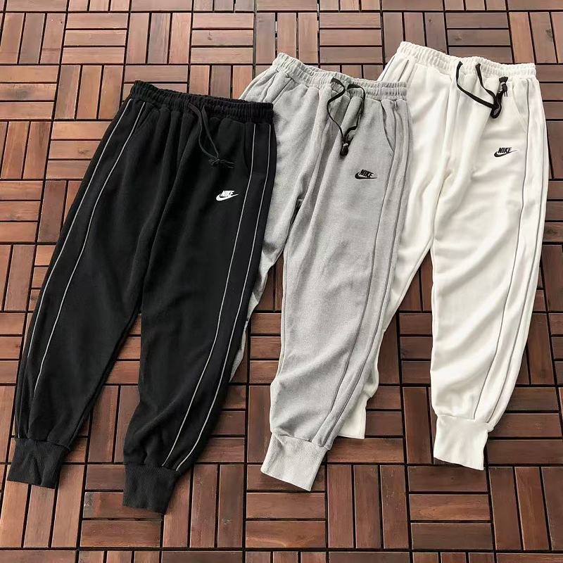 Nike Trousers 3