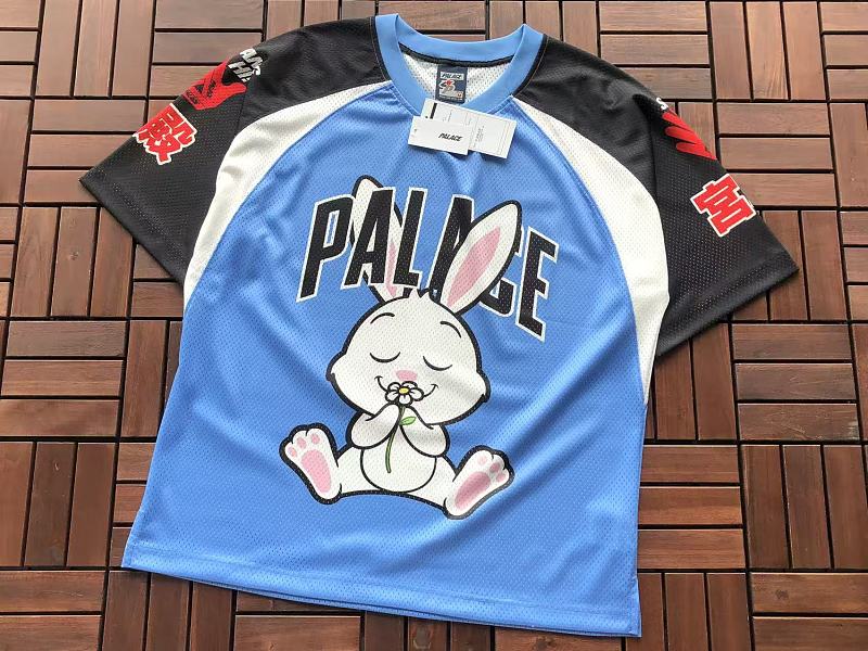 P La E T-shirt · 6