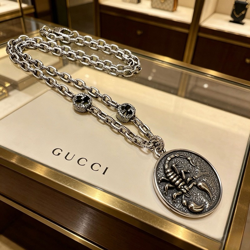 G C I Jewelry · 3