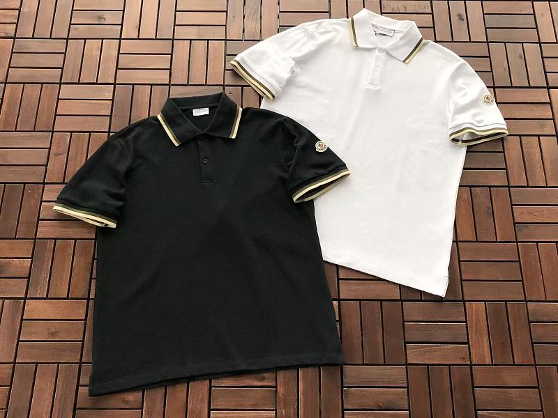 M R T-shirt · 6
