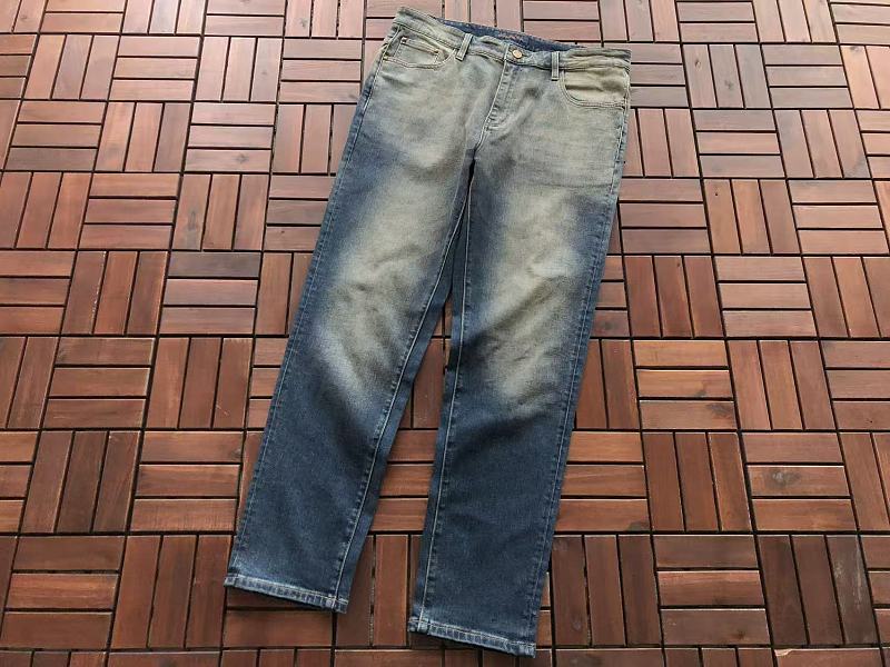 L Jeans 12