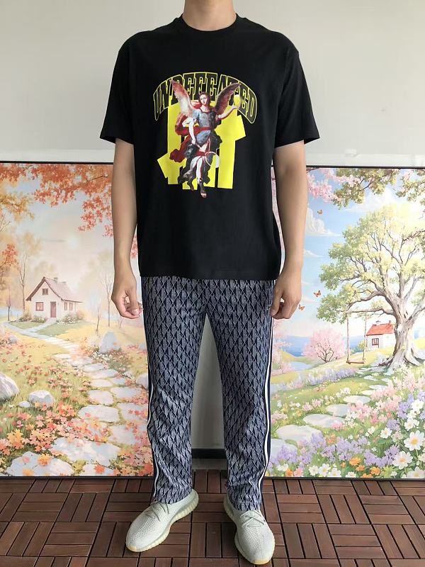 Undefeated T-shirt · 3