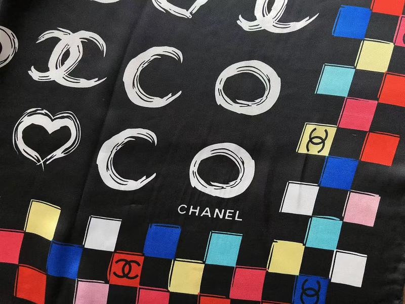 C A E Scarf · 6