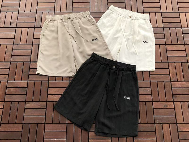 Z G A Shorts · 4
