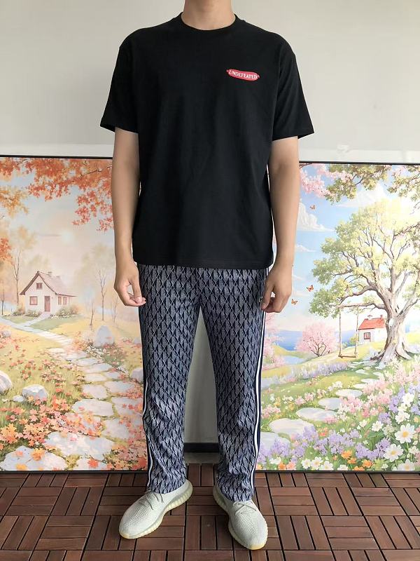 Undefeated T-shirt · 3