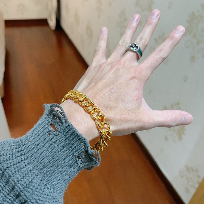 B L Ia A Jewelry · 4