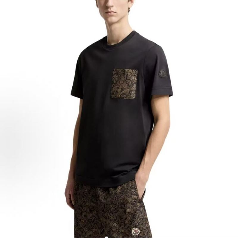 M R T-shirt · 2
